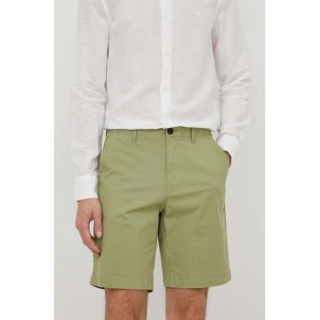 Michael Kors pantaloni scurti barbati, culoarea verde