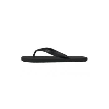 Papuci flip-flop de cauciuc la reducere