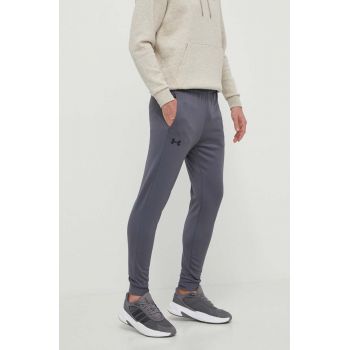 Under Armour pantaloni de trening Armour Fleece culoarea negru, neted