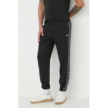 Lacoste pantaloni de trening culoarea negru, cu imprimeu de firma originali