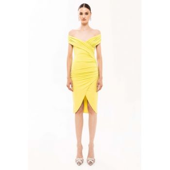 Rochie midi cu decolteu pe umeri si aspect drapat