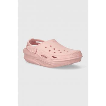 Crocs slapi copii OFF GRID CLOG culoarea roz ieftini