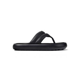 Papuci flip-flop de piele Pelotas Flota 26713 la reducere