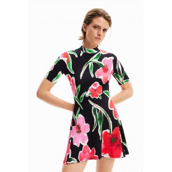 Rochie evazata cu imprimeu floral