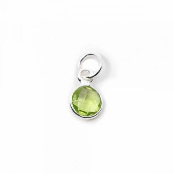 Pandantiv steluta peridot 0.6 cm, argint, piatra lunii august, birthstone