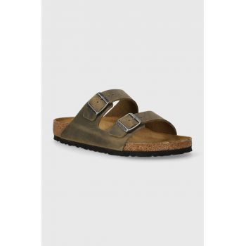 Birkenstock papuci din nubuc Arizona culoarea verde, 1027022