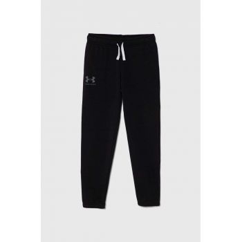 Under Armour pantaloni de trening pentru copii Boys Rival Terry culoarea negru, neted