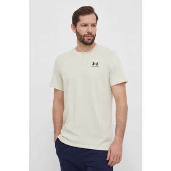 Under Armour tricou de antrenament Logo Embroidered culoarea bej, neted