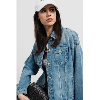 Jacheta regular fit din denim la reducere