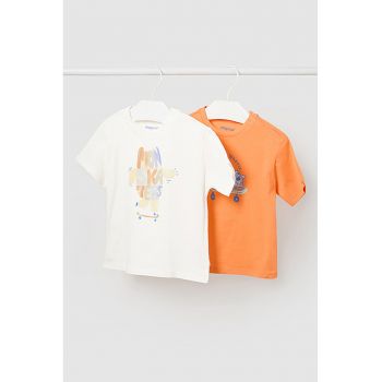 Set de tricouri cu imprimeu grafic - 2 piese