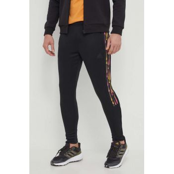 adidas pantaloni de antrenament Tiro culoarea negru, cu imprimeu, IP3788 ieftini