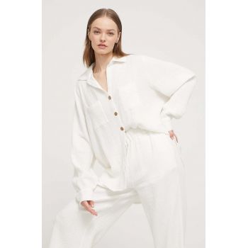 Billabong camasa din bumbac Swell femei, culoarea alb, cu guler clasic, relaxed, ABJWT00487 de firma originala