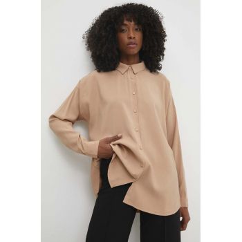 Answear Lab camasa femei, culoarea maro, cu guler clasic, relaxed de firma originala
