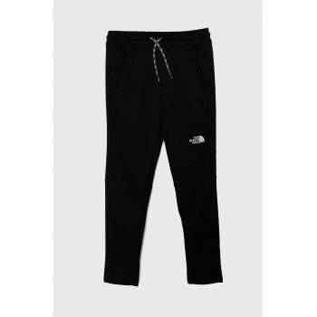 The North Face pantaloni de trening pentru copii NEVER STOP PANT culoarea negru, cu imprimeu