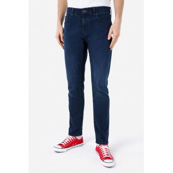 Blugi slim fit cu talie medie Danny