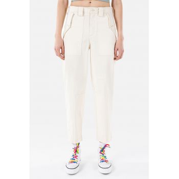 Pantaloni crop conici