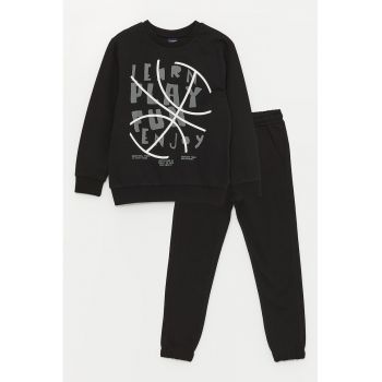 Set de bluza si pantaloni de trening cu imprimeu la reducere