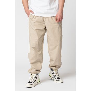Pantaloni cu talie medie si logo ieftina