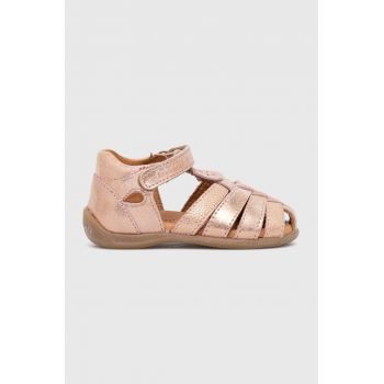 Froddo sandale din piele pentru copii culoarea roz ieftine