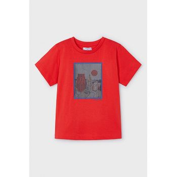 Tricou cu decolteu la baza gatului si imprimeu lenticular