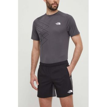 The North Face pantaloni scurti sport Mountain Athletics barbati, culoarea negru, NF0A87JMW9O1