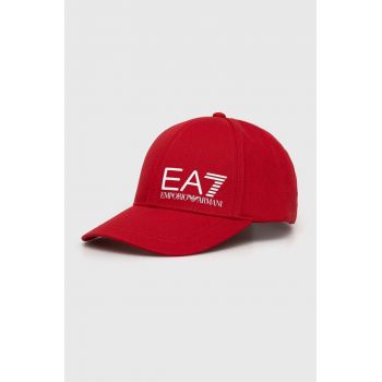 EA7 Emporio Armani șapcă de baseball din bumbac culoarea rosu, cu imprimeu ieftina