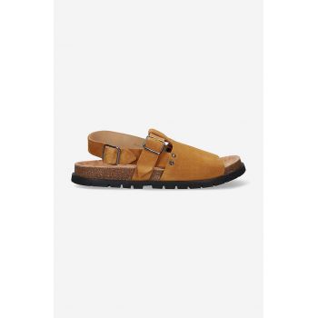 A.P.C. sandale din piele întoarsă sandales Noe bărbați, culoarea maro PXBAH.H51057-CARAMEL de firma originale