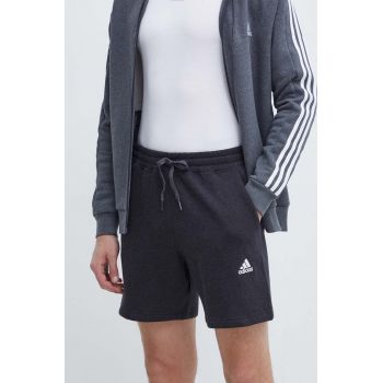 adidas pantaloni scurti barbati, culoarea gri de firma originali