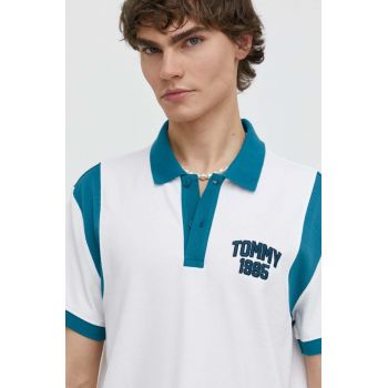 Tommy Jeans polo de bumbac culoarea alb, cu model, DM0DM18919