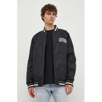 Vans geaca bomber barbati, culoarea negru, de tranzitie