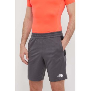 The North Face pantaloni scurti sport Mountain Athletics barbati, culoarea gri, NF0A87J4WUO1 de firma originali