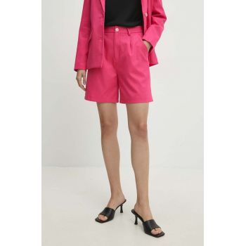 Answear Lab pantaloni scurți cu in culoarea roz, neted, high waist
