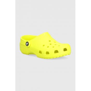 Crocs slapi copii Classic Kids Clog culoarea gri