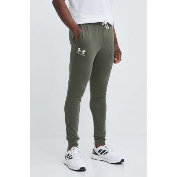 Under Armour pantaloni de trening culoarea verde, cu imprimeu