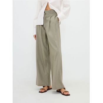 Reserved - Pantaloni cu croi larg și conținut ridicat de in, cu pense - verde-pal