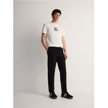 Reserved - Pantaloni cu dungă cusută - negru de firma originali