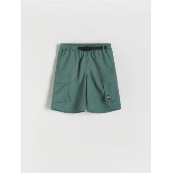 Reserved - BOYS` SWIMMING SHORTS - verde-prăfuit