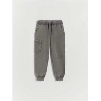 Reserved - Pantaloni jogger - gri-închis ieftini