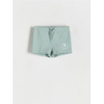 Reserved - Pantaloni scurți de baie cu imprimeu - verde-pal ieftina