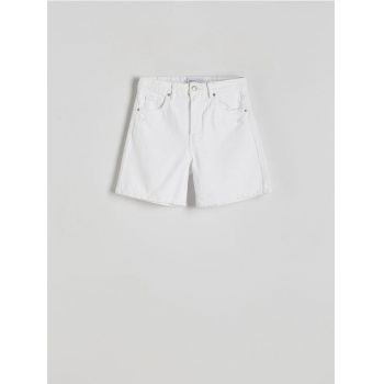 Reserved - Pantaloni scurți din denim cu rupturi - alb ieftini