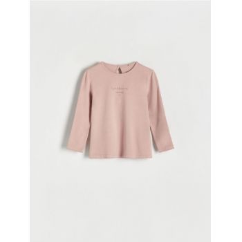 Reserved - Tricou din bumbac cu imprimeu - roz-pudră ieftin