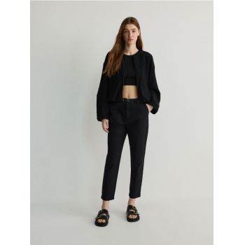 Reserved - Pantaloni chino cu curea - negru ieftini