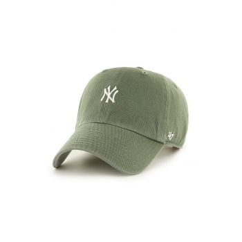 47brand șapcă MLB New York Yankees culoarea gri, cu imprimeu  B-BSRNR17GWS-MSA