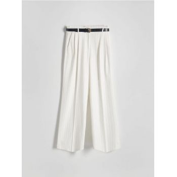 Reserved - Pantaloni reiați - alb