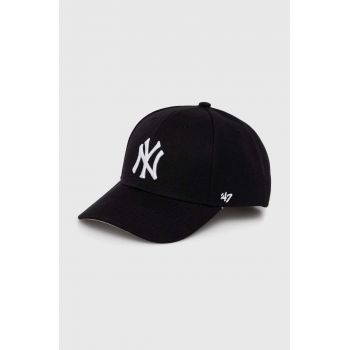 47brand șapcă de baseball pentru copii MLB New York Yankees culoarea negru, cu imprimeu, BMVP17WBV