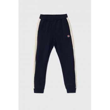 Fila pantaloni de trening pentru copii LADENBURG culoarea albastru marin, modelator de firma originali