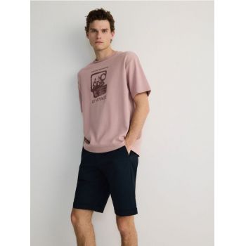 Reserved - Tricou oversized cu imprimeu în relief - roz-pudră ieftin