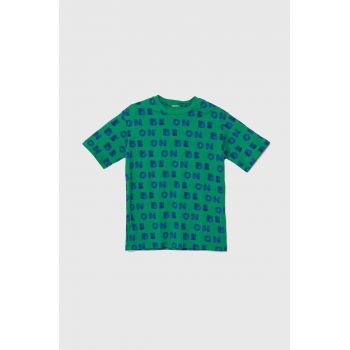 United Colors of Benetton tricou de bumbac pentru copii culoarea verde, modelator