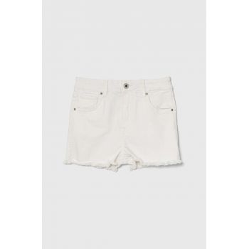 Pepe Jeans pantaloni scurti din denim pentru copii A-LINE SHORT HW JR culoarea alb, neted, talie reglabila