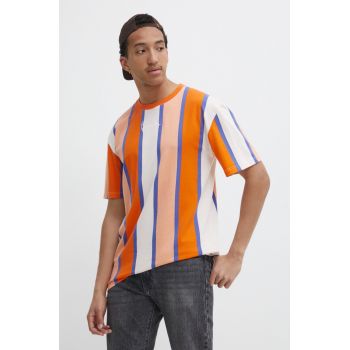 Karl Kani tricou din bumbac barbati, culoarea portocaliu, modelator